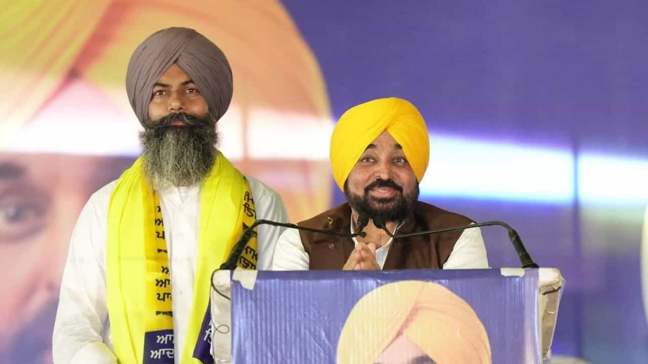 ਕਈ ਵਾਰ ਇਨਸਾਨ ਨਹੀਂ, ਹਾਲਾਤ ਮਾੜੇ-ਚੰਗੇ ਹੁੰਦੇ ਹਨ, ਗੁਰਪ੍ਰੀਤ ਸੇਖੋਂ ਦੇ AAP ਚ ਸ਼ਾਮਲ ਹੋਣ ਤੇ AAP ਦਾ ਬਿਆਨ ਕਈ ਵਾਰ ਇਨਸਾਨ ਨਹੀਂ, ਹਾਲਾਤ ਮਾੜੇ-ਚੰਗੇ ਹੁੰਦੇ ਹਨ, ਗੁਰਪ੍ਰੀਤ ਸੇਖੋਂ ਦੇ AAP ਚ ਸ਼ਾਮਲ ਹੋਣ ਤੇ AAP ਦਾ ਬਿਆਨ