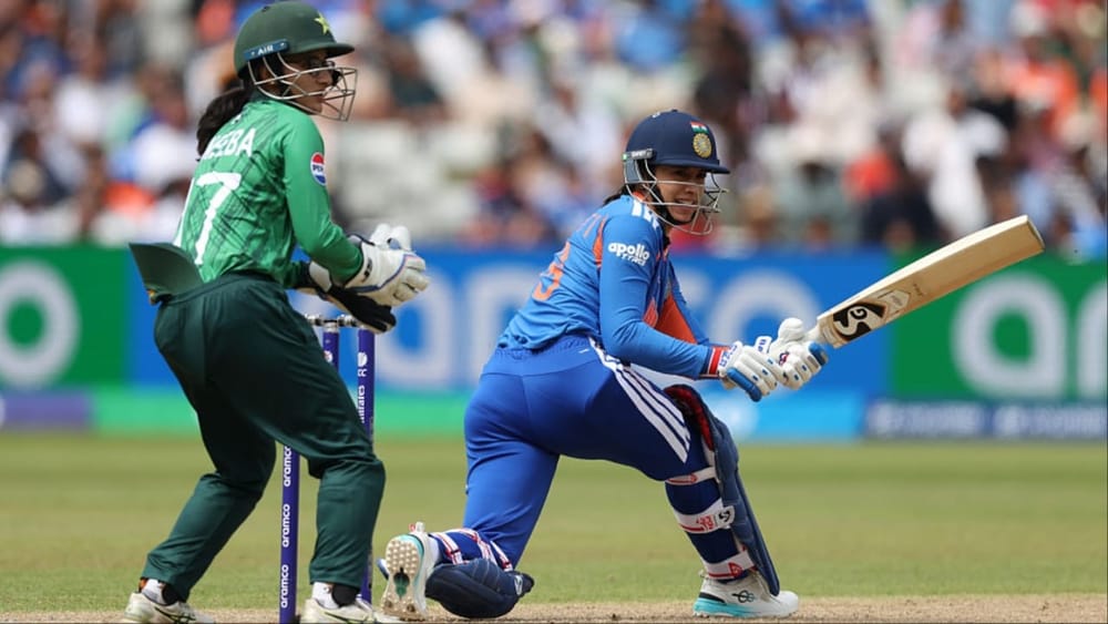 ਮਹਿਲਾ T20 ਏਸ਼ੀਆ ਕੱਪ 2026 ਵਿੱਚ ਭਾਰਤ ਨੂੰ ਆਪਣਾ ਅਗਲਾ ਮੈਚ ਹਾਂਗਕਾਂਗ ਦੀ ਮਹਿਲਾ ਟੀਮ ਖ਼ਿਲਾਫ਼ ਖੇਡਣਾ ਹੈ। ਇਹ ਮੁਕਾਬਲਾ 3 ਸਤੰਬਰ ਨੂੰ ਹੋਵੇਗਾ। ਇਸ ਤੋਂ ਬਾਅਦ ਭਾਰਤੀ ਟੀਮ ਨੂੰ ਆਪਣੇ ਚਿਰ-ਵਿਰੋਧੀ ਪਾਕਿਸਤਾਨ ਦਾ ਸਾਹਮਣਾ 5 ਸਤੰਬਰ ਨੂੰ ਕਰਨਾ ਹੈ। (Photo: PTI)