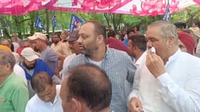 ਵਿਜੇ ਸਾਂਪਲਾ ਨਾਲ ਧੱਕਾ-ਮੁੱਕੀ, ਪਿੰਡ ਬਾੜੀਆਂ ਕਲਾਂ 'ਚ ਮਾਈਕ ਨਾਲ ਕੀਤਾ ਗਿਆ ਹਮਲਾ