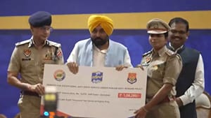 ਇਮਾਨਦਾਰੀ ਨਾਲ ਕੰਮ ਕਰਨ ਵਾਲਿਆਂ ਨਾਲ ਸਰਕਾਰ- ਮੁੱਖ ਮੰਤਰੀ ਮਾਨ