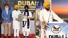 ਚਰਨਜੀਤ ਸਿੰਘ ਚੰਨੀ ਨੂੰ ਦੁਬਈ ‘ਚ ਮਿਲਿਆ ਅੰਤਰਰਾਸ਼ਟਰੀ ਸਨਮਾਨ, ‘ਪੰਜਾਬ ਪਾਲਿਟਿਕਸ ਐਮਿਨੈਂਸ ਐਵਾਰਡ’ ਨਾਲ ਨਿਵਾਜਿਆ ਗਿਆ...