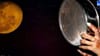 Karwa Chauth 2026: ਕਰਵਾ ਚੌਥ ਪੂਜਾ ਵਿਧੀ, ਸਮੱਗਰੀ ਅਤੇ ਚੰਨ੍ਹ ਨੂੰ ਅਰਘ ਦੇਣ ਦਾ ਸਹੀ ਤਰੀਕਾ...