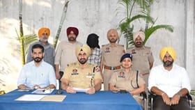 ਇਮੀਗ੍ਰੇਸ਼ਨ ਦਫ਼ਤਰ 'ਤੇ ਫ਼ਾਇਰਿੰਗ ਕਰਨ ਵਾਲਾ ਸ਼ੂਟਰ ਕਾਬੂ, ਸਾਥੀ ਦੀ ਭਾਲ ਜਾਰੀ