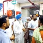 ਫਿਰੋਜ਼ਪੁਰ ‘ਚ ਦੋ ਗੁਟਾਂ ਵਿਚਾਲੇ ਗੋਲੀਬਾਰੀ, ਸਵਿਫਟ ਤੇ ਥਾਰ ਸਵਾਰ ਇੱਕ ਦੂਜੇ ‘ਤੇ ਚਲਾ ਰਹੇ ਸਨ ਗੋਲੀਆਂ; ਲੰਘ ਰਹੇ ਇੱਕ ਬਜ਼ੁਰਗ ਦੀ ਹੋਈ ਮੌਤ