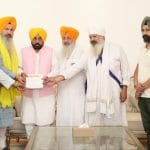 ਚੰਡੀਗੜ੍ਹ ‘ਚ ‘ਧਰਮ ਯੁੱਧ ਮੋਰਚੇ’ ਦੇ ਆਗੂਆਂ ਦੀ CM ਨਾਲ ਮੀਟਿੰਗ, ਪੰਥਕ ਮਸਲਿਆਂ ‘ਤੇ ਹੋਈ ਚਰਚਾ