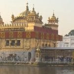 ਸ੍ਰੀ ਗੁਰੂ ਰਾਮਦਾਸ ਜੀ ਦੇ ਪ੍ਰਕਾਸ਼ ਪੁਰਬ ਮੌਕੇ ਸੱਚਖੰਡ ਸ੍ਰੀ ਹਰਿਮੰਦਰ ਸਾਹਿਬ ਵਿਖੇ ਅਲੌਕਿਕ ਨਜ਼ਾਰਾ, ਫੁੱਲਾਂ ਨਾਲ ਸਜਿਆ ਗੁਰੂਘਰ; ਰਾਤ ਨੂੰ ਦੀਪਮਾਲਾ ਤੇ ਆਤਿਸ਼ਬਾਜ਼ੀ